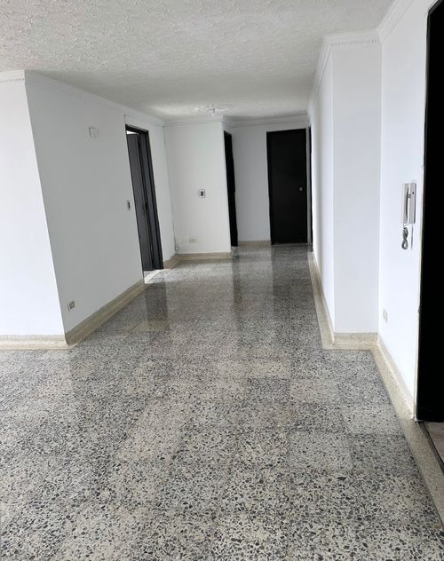 Apartamento en venta en Eucaristico, Cali · foto 6 de 7