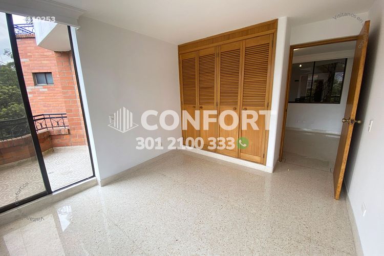 Apartamento de 4 alcobas en arriendo en Conquistadores, Medellín, 198 m² · foto 13 de 24