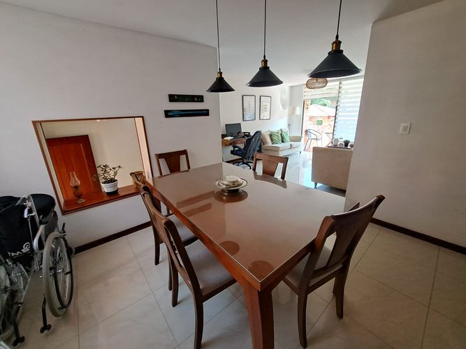 Apartamento de 3 alcobas en venta en El Ingenio, Cali, 122 m² · foto 2 de 14