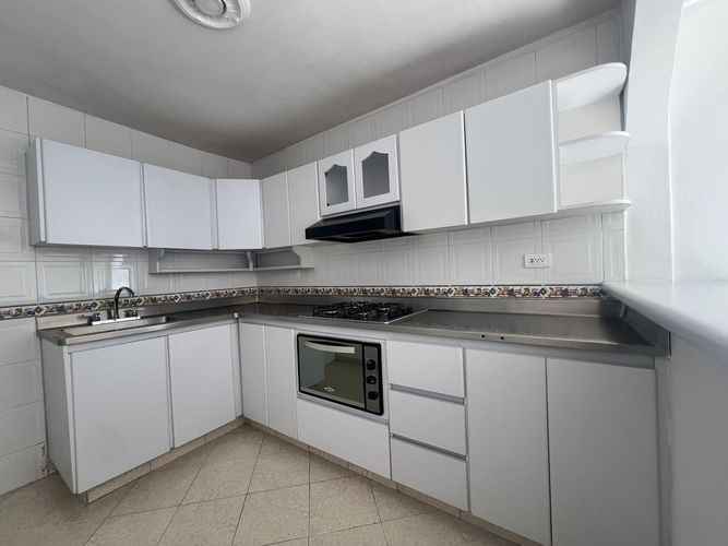 Oficina en venta en Alcala, Envigado, 90 m² · foto 3 de 17