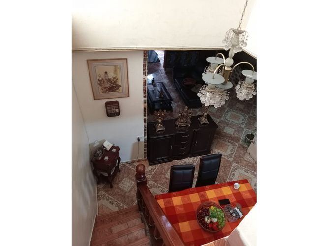 Casa de 6 alcobas en venta en El Diamante, Medellín, 210 m² · foto 10 de 18