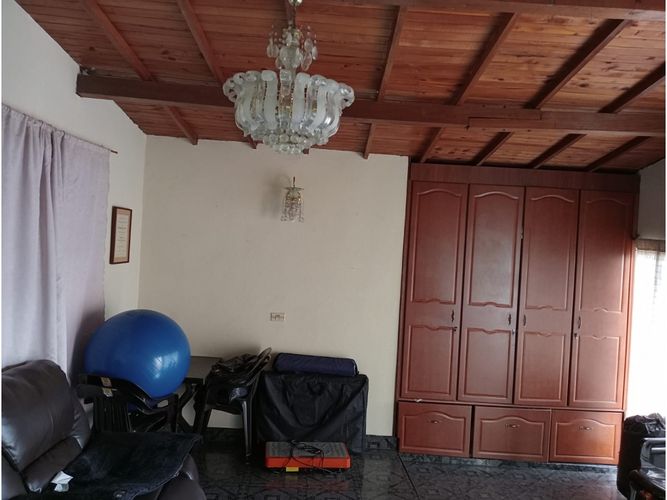Casa de 6 alcobas en venta en El Diamante, Medellín, 210 m² · foto 14 de 18