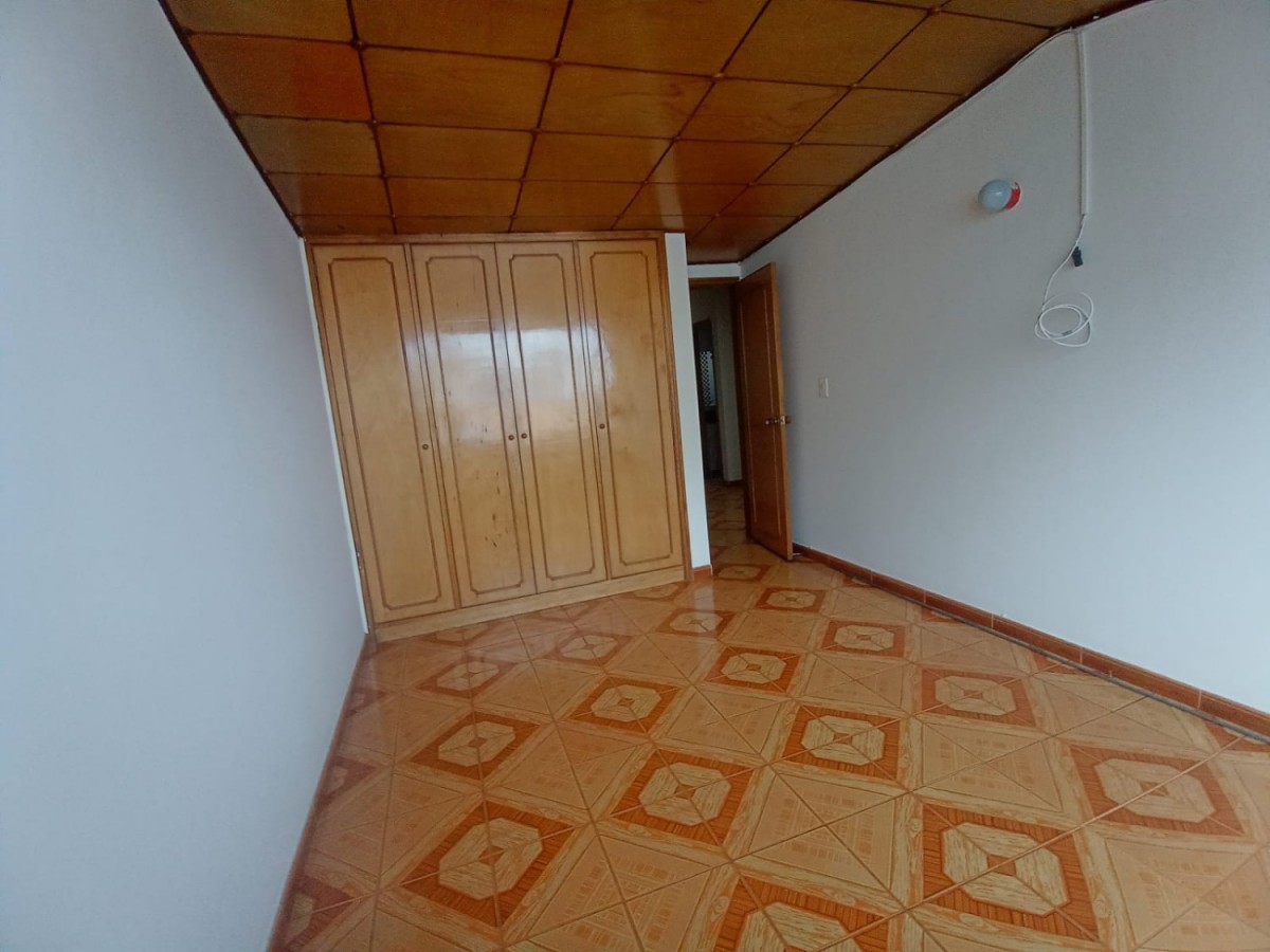 Casa en venta en Normandia, Bogotá · foto 20 de 24
