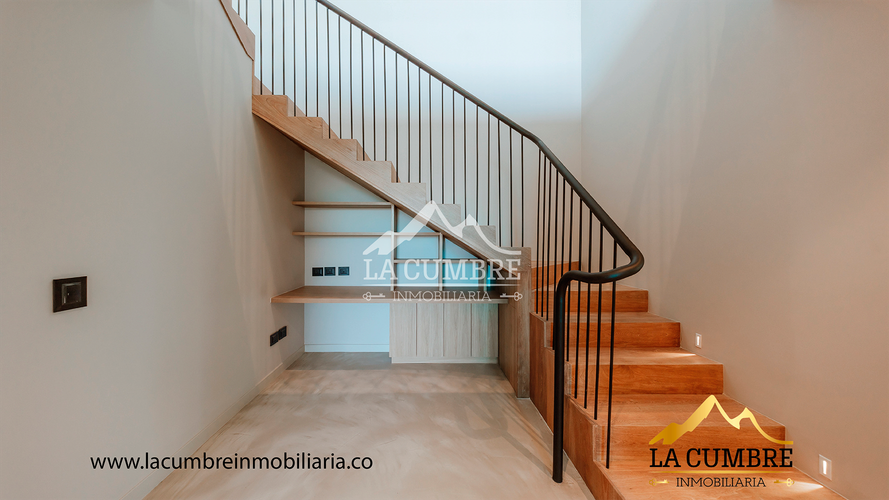 Apartamento en venta en Loma Del Escobero, Envigado · foto 3 de 15