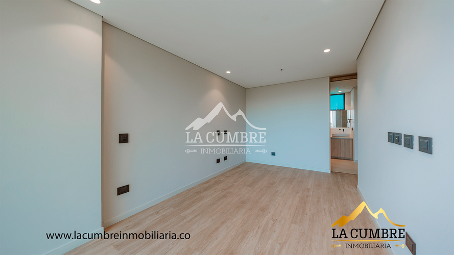 Apartamento en venta en Loma Del Escobero, Envigado · foto 5 de 15