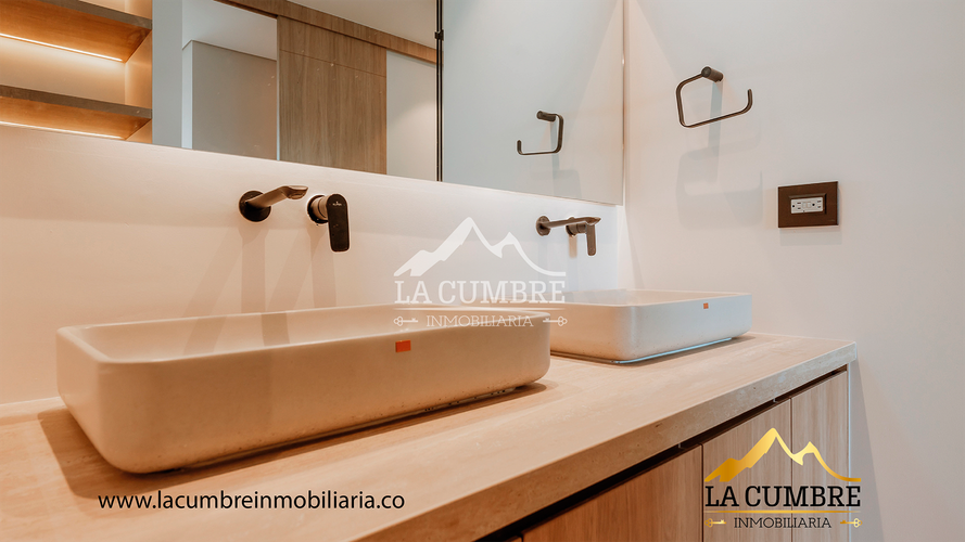 Apartamento en venta en Loma Del Escobero, Envigado · foto 7 de 15