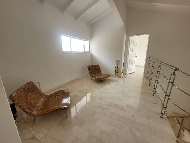 Oficina en arriendo en Ciudad Jardin, Cali, 21 m² · foto 14 de 24