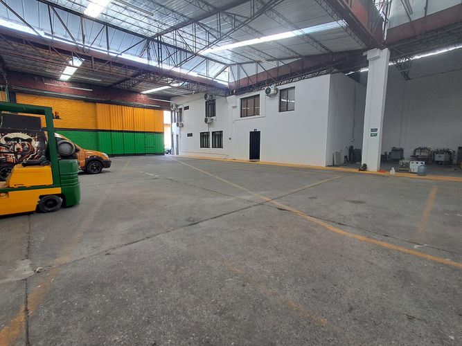 Bodega en arriendo en Conjunto Cerrado Zapan, Dosquebradas, 1200 m² · foto 7 de 12