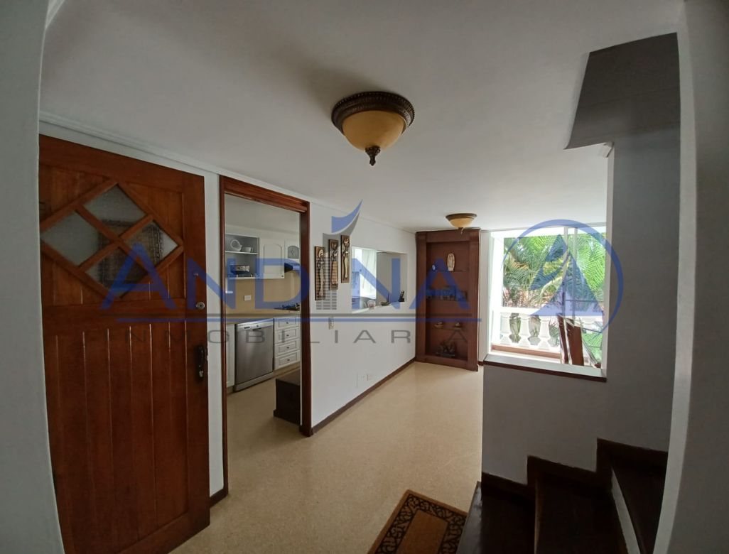 3BR House in Rodeo Alto (223 m²) for Sale