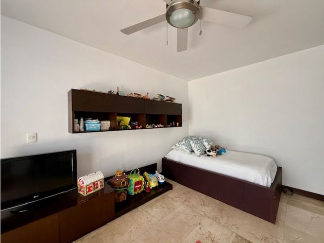 Casa de 5 alcobas en venta en Santa Isabel, Cali, 487 m² · foto 10 de 23