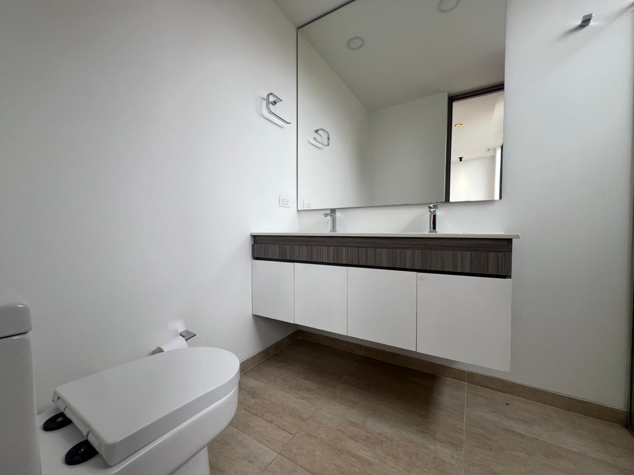 Apartamento en arriendo en La Pradera, Envigado · foto 15 de 15