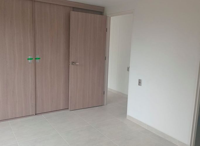 Apartamento de 3 alcobas en arriendo en El Poblado, Medellín, 100 m² · foto 8 de 16