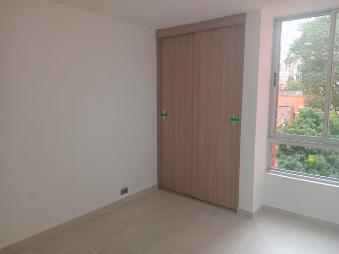 Apartamento de 3 alcobas en arriendo en El Poblado, Medellín, 100 m² · foto 10 de 16