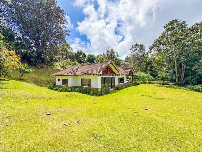 Casa de 7 alcobas en venta en Don Diego, El Retiro, 470 m² · foto 2 de 19