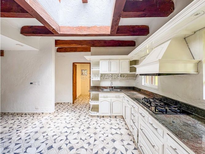 Casa de 7 alcobas en venta en Don Diego, El Retiro, 470 m² · foto 6 de 19