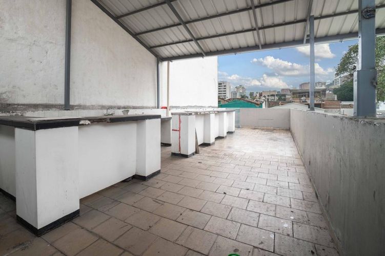 Edificio en venta en Granada, Cali, 370 m² · foto 17 de 17