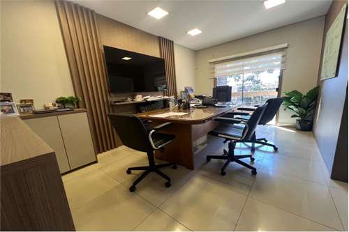 VENDO OFICINAS CORPORATIVAS EN LA ENCARNACION — foto 2