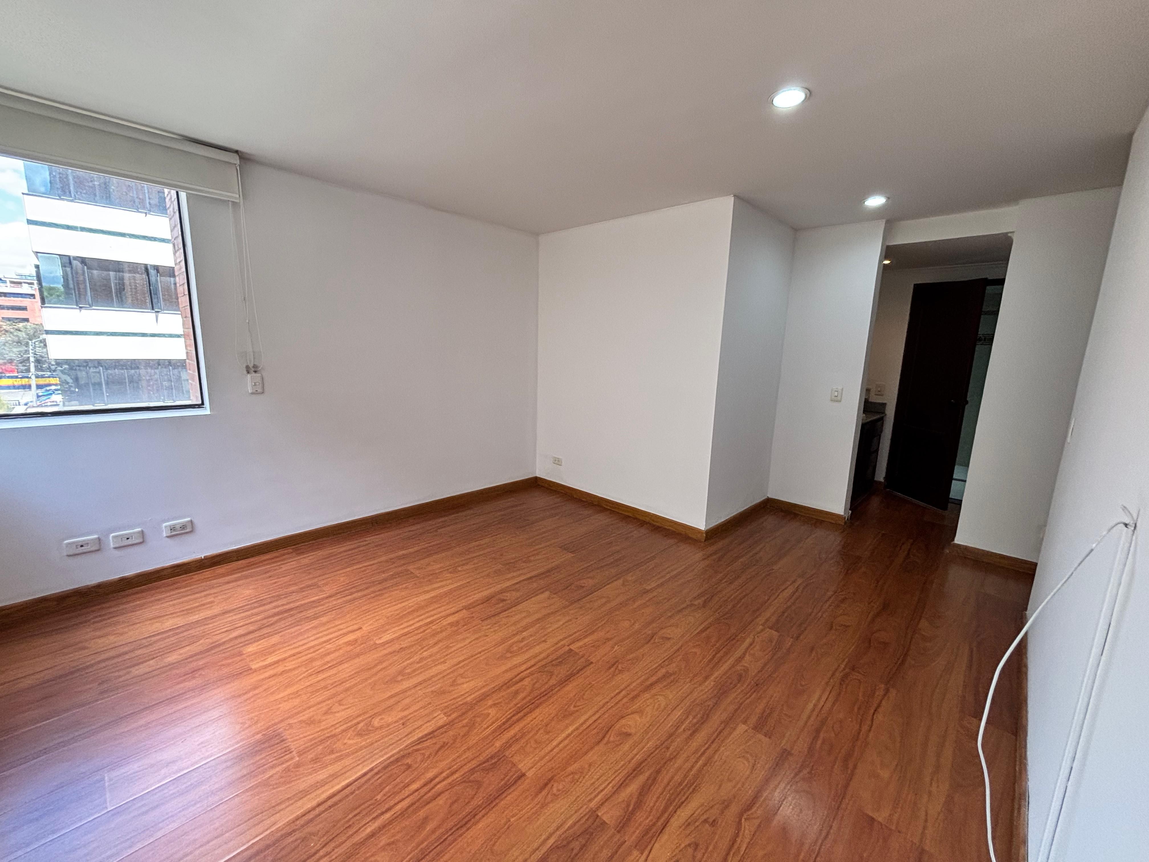 Apartamento en venta en El Chico, Bogotá · foto 8 de 16