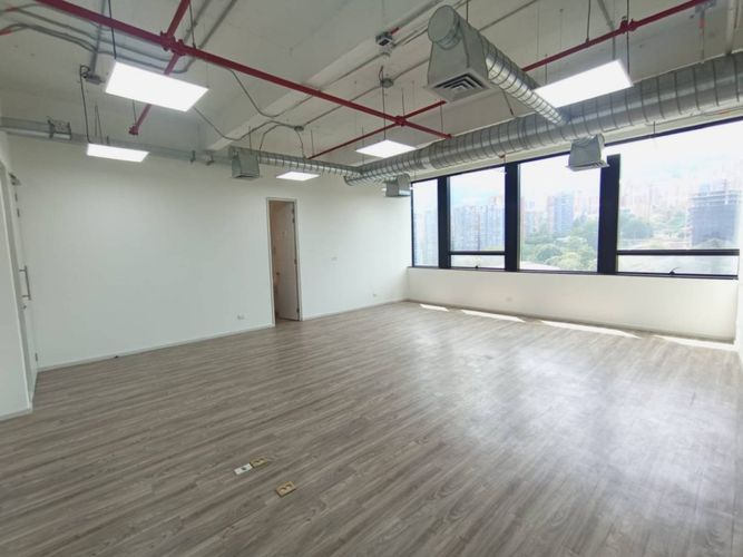 Oficina en arriendo en Manila, Medellín, 63 m² · foto 5 de 7