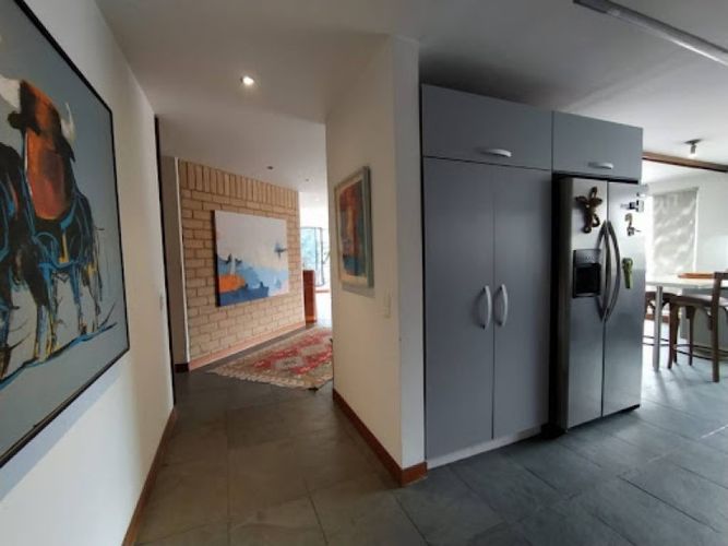 Apartamento de 3 alcobas en venta en San Patricio, Bogotá, 205 m² · foto 3 de 24