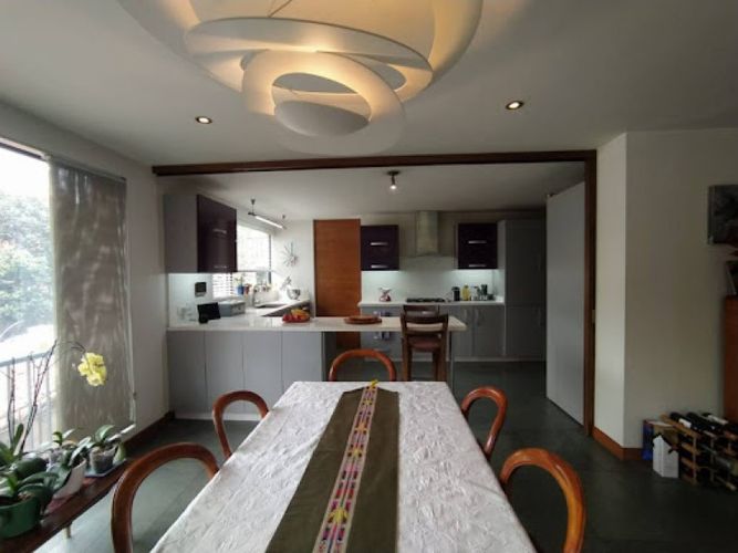 Apartamento de 3 alcobas en venta en San Patricio, Bogotá, 205 m² · foto 6 de 24