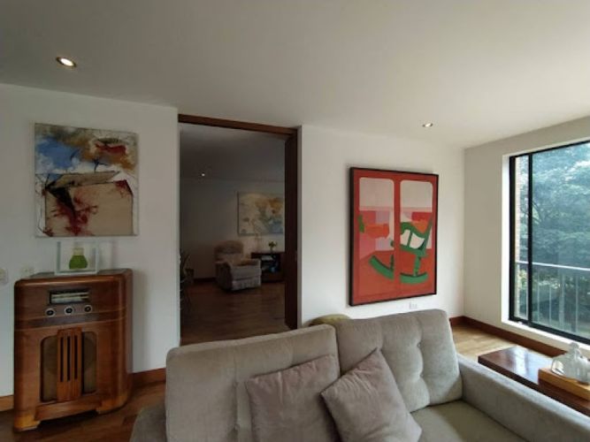 Apartamento de 3 alcobas en venta en San Patricio, Bogotá, 205 m² · foto 8 de 24