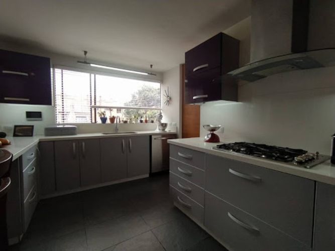 Apartamento de 3 alcobas en venta en San Patricio, Bogotá, 205 m² · foto 23 de 24