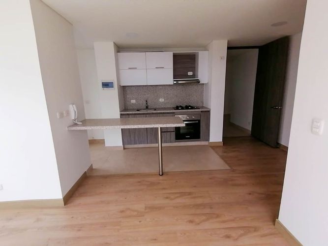 Apartamento de 2 alcobas en venta en La Catedral, Bogotá, 64 m² · foto 14 de 24