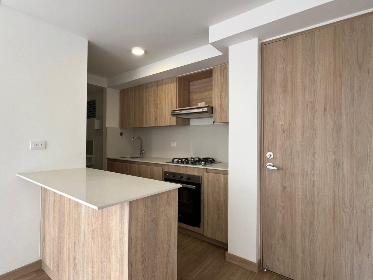 Apartamento en arriendo en Llano Grande, Rionegro · foto 3 de 13