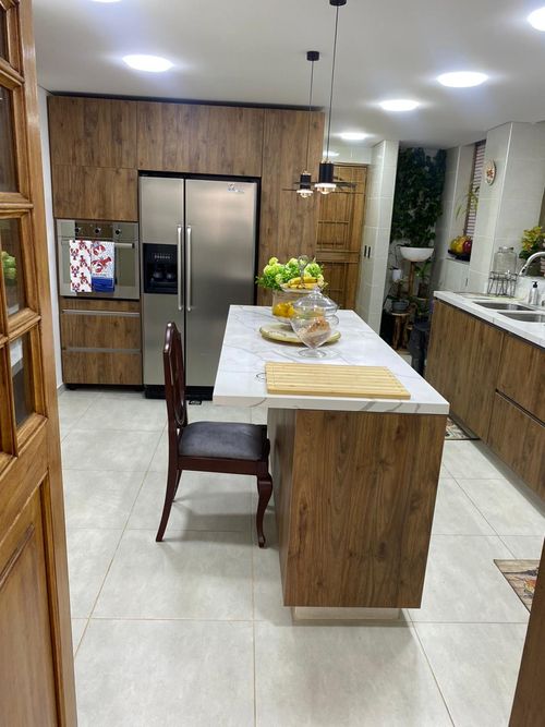 Apartamento de 3 alcobas en venta en Santa Barbara, Bogotá, 196 m² · foto 10 de 18