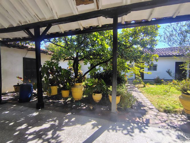 Casa de 6 alcobas en venta en Casco Urbano, Girón, 496 m² · foto 14 de 23