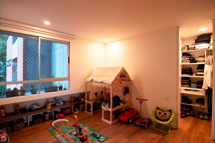 Apartamento de 3 alcobas en venta en El Tesoro, Medellín, 170 m² · foto 15 de 20