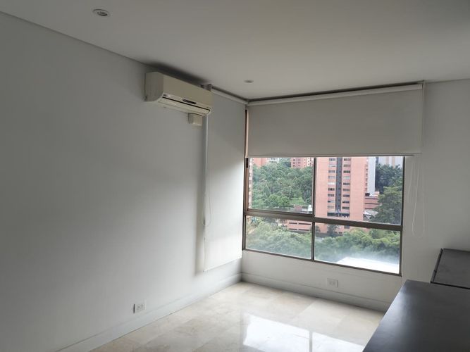 Apartamento de 2 alcobas en arriendo en Los Naranjos, Medellín, 190 m² · foto 12 de 19