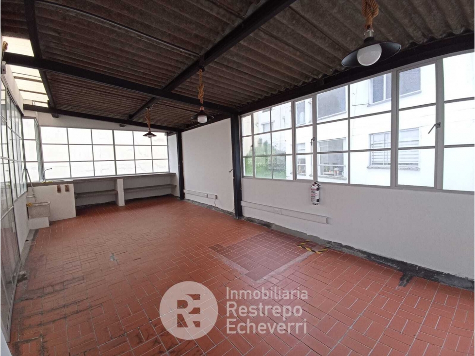 Oficina en Arriendo en Estrella, Manizales