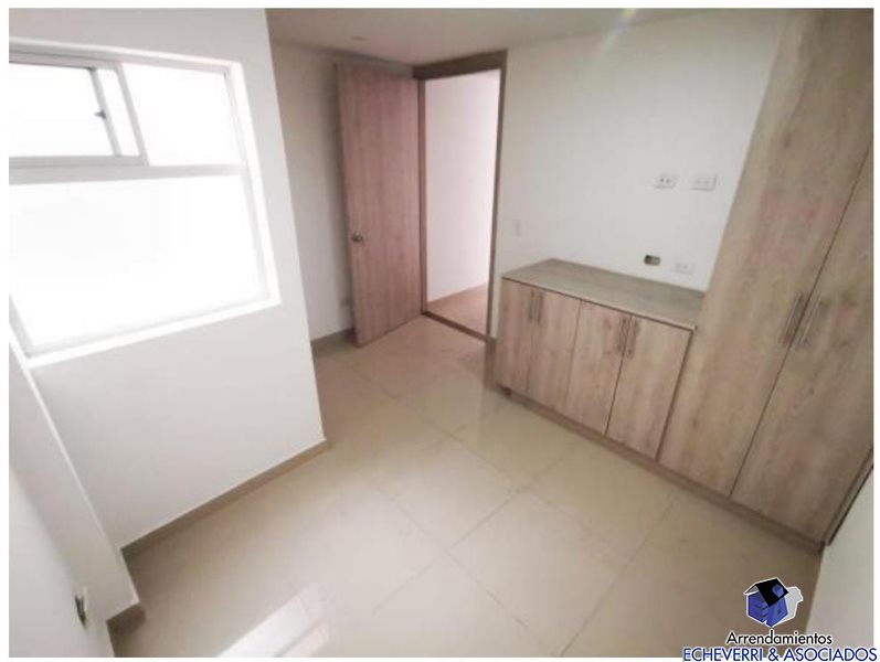 Apartamento en venta en Los Naranjos, Itagüí · foto 4 de 5