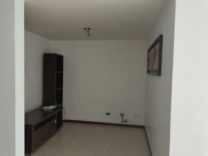 Apartamento de 3 alcobas en arriendo en El Poblado, Medellín, 103 m² · foto 3 de 18