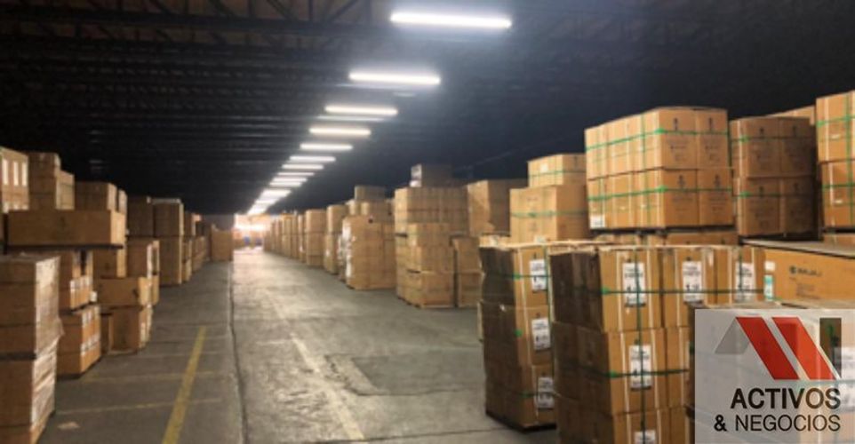 Bodega en venta en Los Naranjos, Itagüí · foto 7 de 14