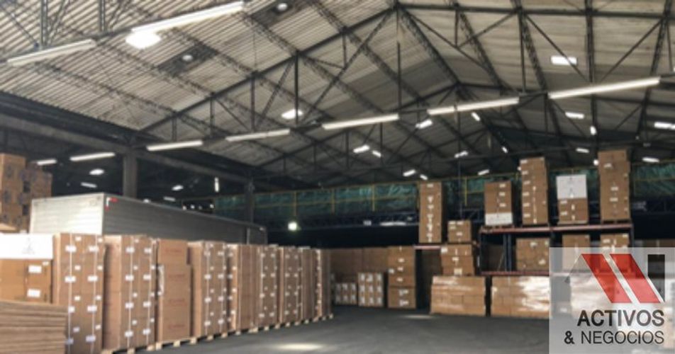 Bodega en venta en Los Naranjos, Itagüí · foto 8 de 14