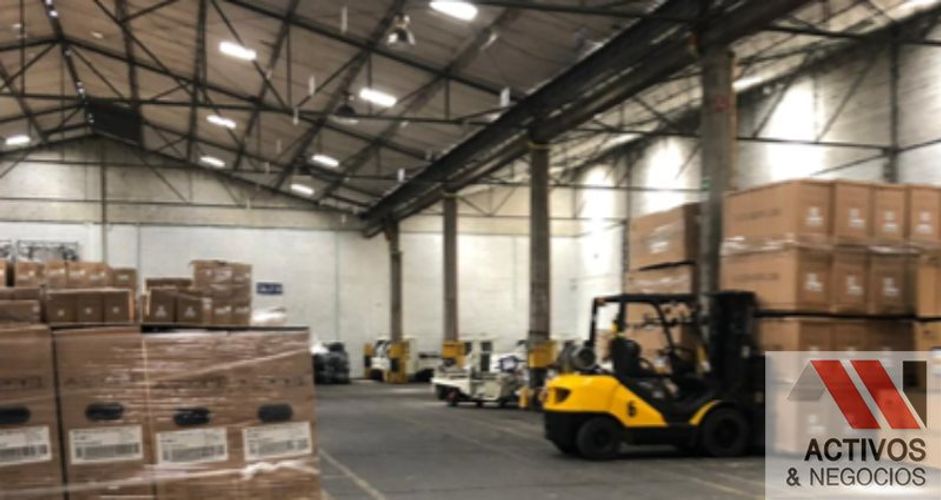 Bodega en venta en Los Naranjos, Itagüí · foto 9 de 14