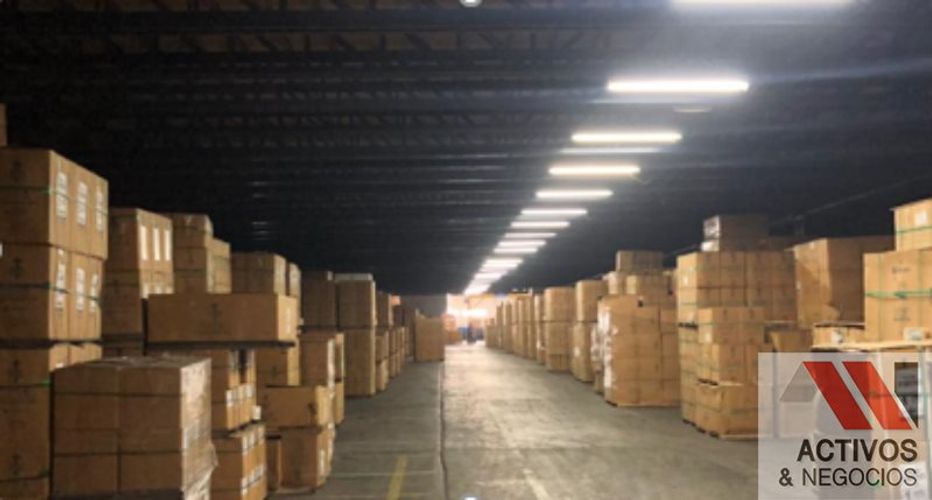 Bodega en venta en Los Naranjos, Itagüí · foto 10 de 14