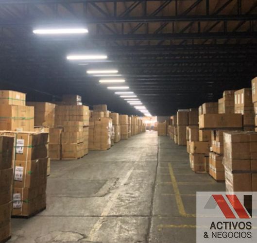 Bodega en venta en Los Naranjos, Itagüí · foto 12 de 14