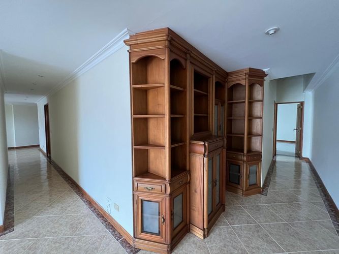 Apartamento de 3 alcobas en arriendo en Bolivariana, Medellín, 160 m² · foto 5 de 20