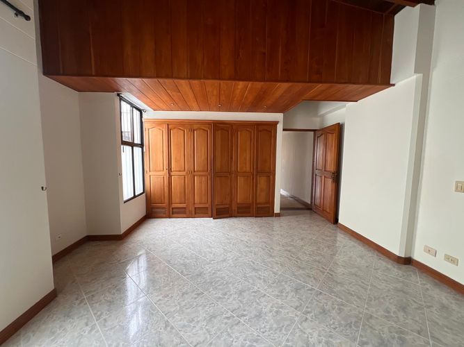 Apartamento de 3 alcobas en arriendo en Bolivariana, Medellín, 160 m² · foto 16 de 20