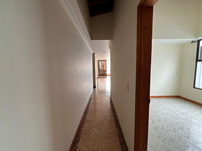 Apartamento de 3 alcobas en arriendo en Bolivariana, Medellín, 160 m² · foto 20 de 20