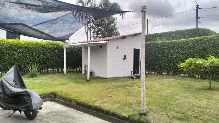 Casa de 3 alcobas en venta en Puerto Espejo, Armenia, 1242 m² · foto 13 de 22