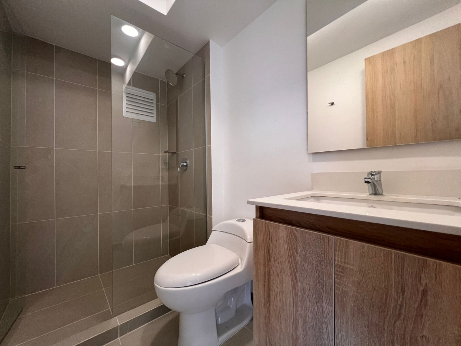 Apartamento en arriendo en Llano Grande, Rionegro · foto 9 de 10