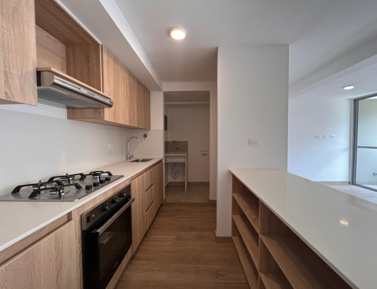 Apartamento en arriendo en Llano Grande, Rionegro · foto 2 de 10
