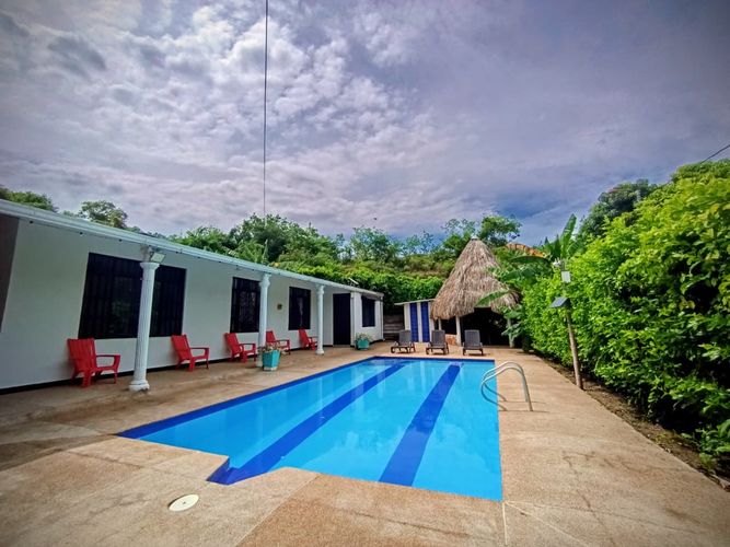 Casa de 5 alcobas en venta en Las Varas, Ricaurte, 1000 m² · foto 4 de 24