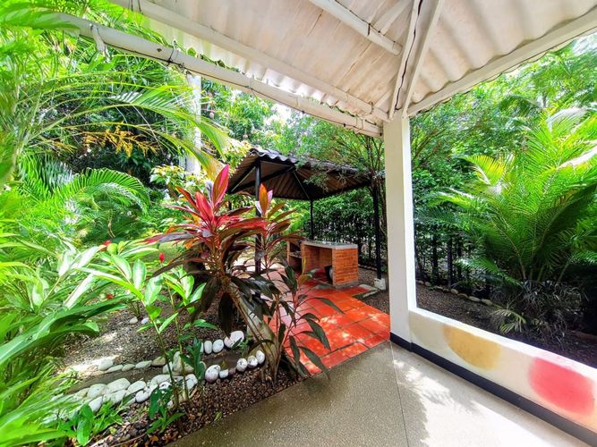 Casa de 5 alcobas en venta en Las Varas, Ricaurte, 1000 m² · foto 8 de 24
