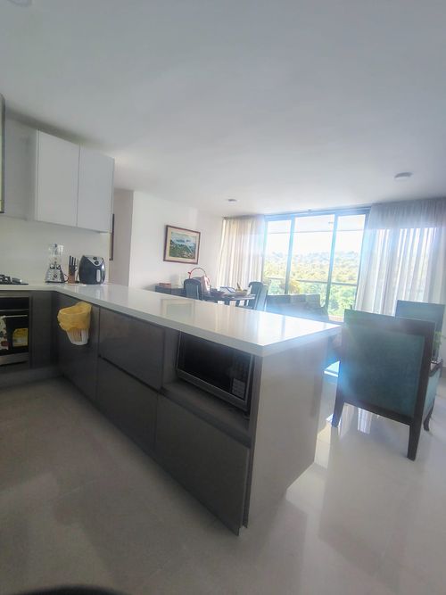 Apartamento de 3 alcobas en venta en Cañaveral, Floridablanca, 108 m² · foto 3 de 24